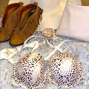 Victoria's Secret bra